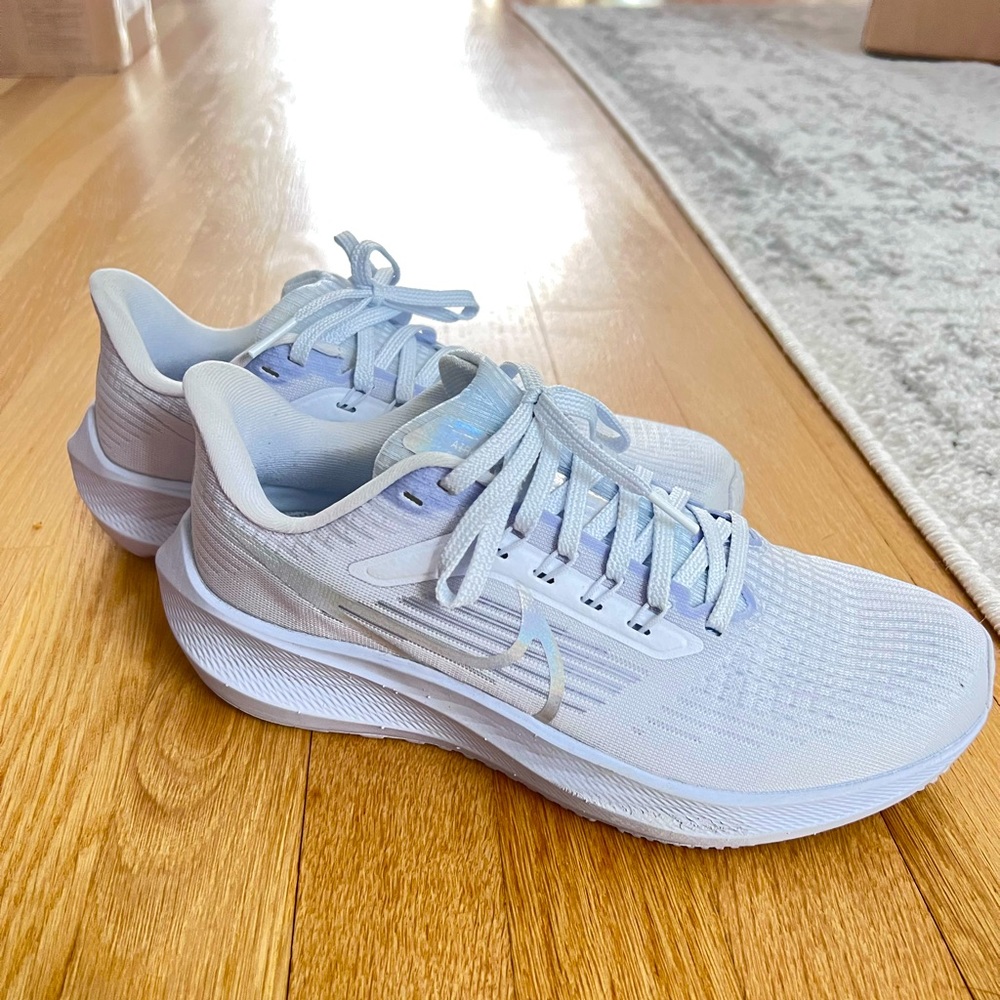 Nike Pegasus 39 Women’s Running Shoes